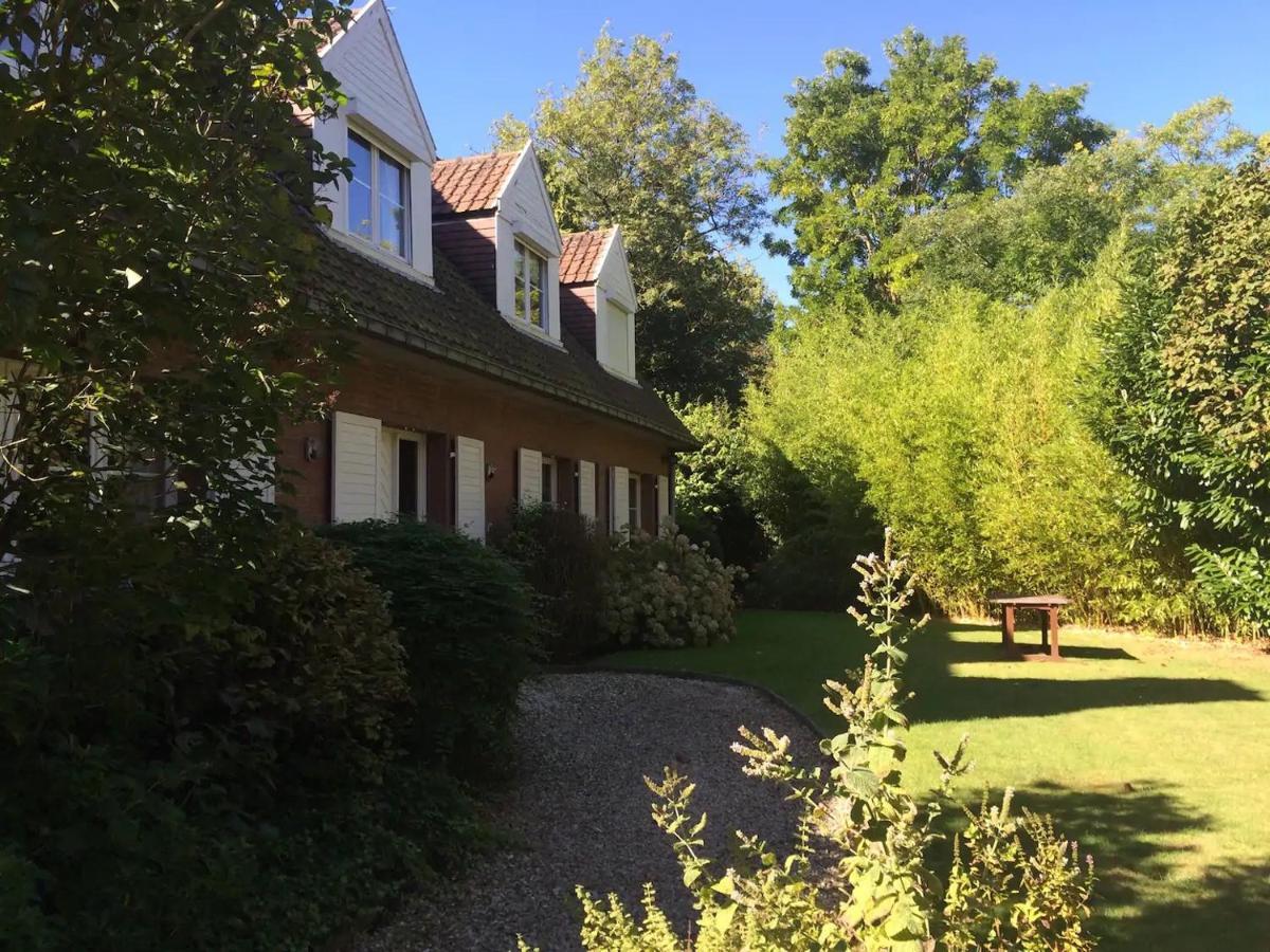 Les Glycines Bed & Breakfast Croix Exterior photo